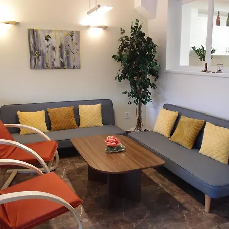 Cabak بيت ضيافة